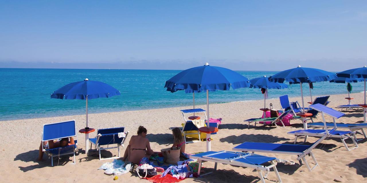 Camping Villaggio L'Ultima Spiaggia Bari Sardo Bagian luar foto